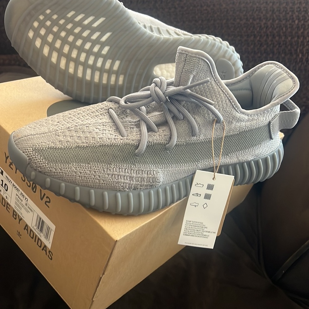 ADIDAS YEEZY V2 350 BOOST